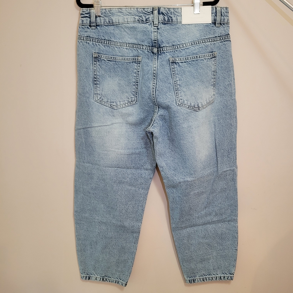 Boohooman Men's Tapered Fit Jeans - Picture 6 of 7